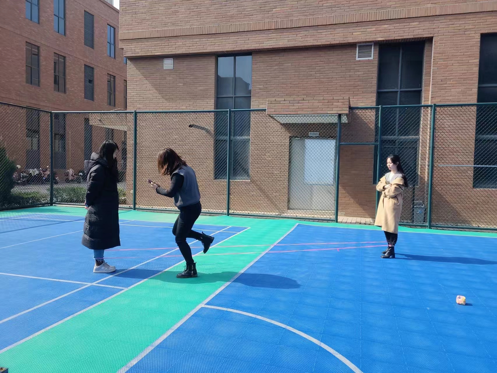 ����12�c(di��n)�����_(k��i)�L(ch��ng)�ŵġ��l����